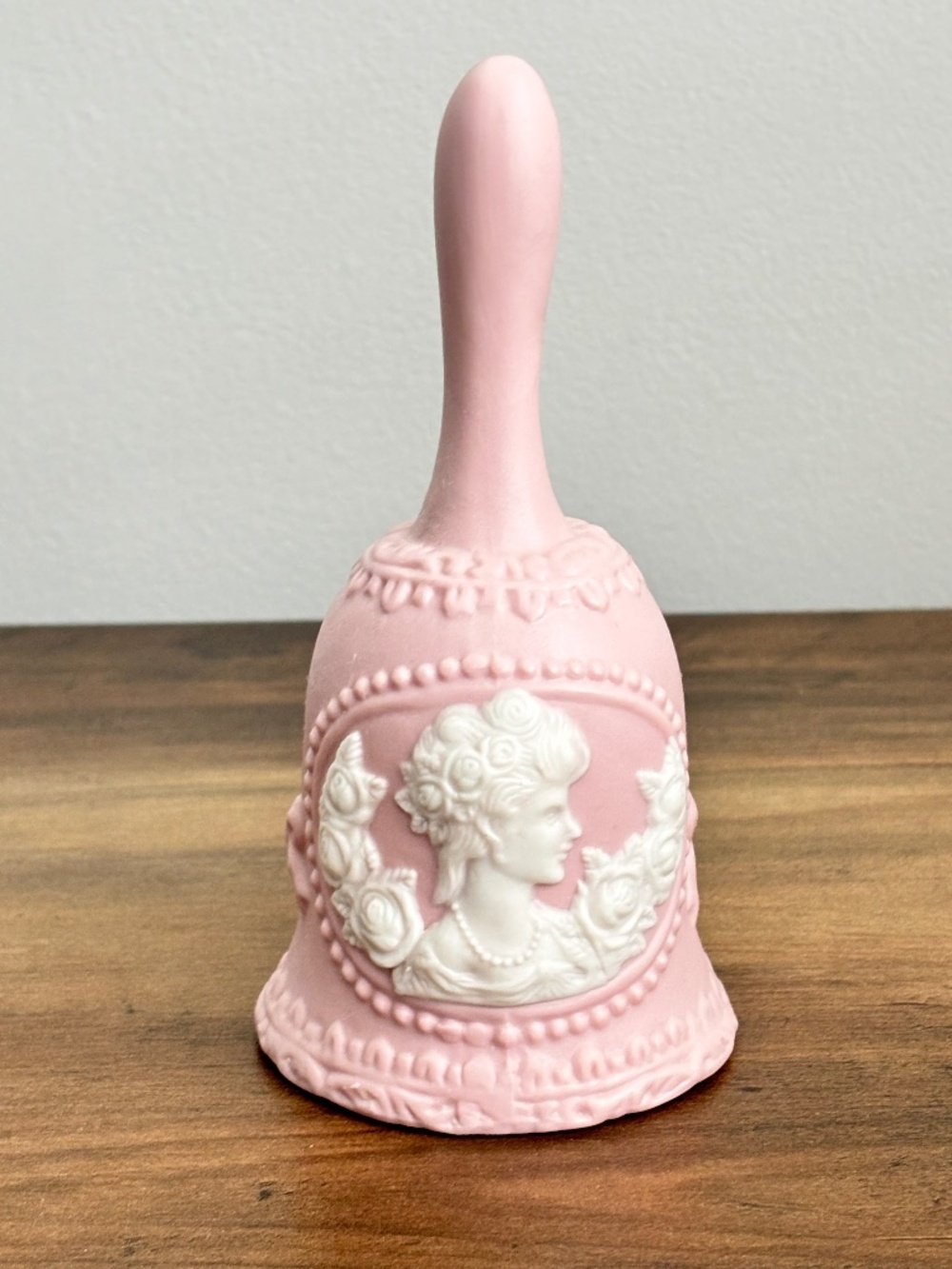 VINTAGE Pink Bell Jasperware Porcelain White Ivory Cameo Lady Woman Roses Bows
